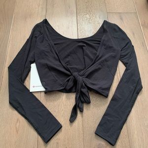 NWT Black It’s a tie long sleeve size 2